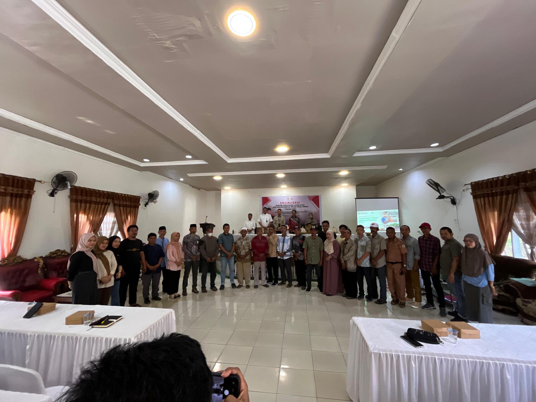 Komisi IV DPR RI Gencarkan Sosialisasi SVLK di Pasangkayu, Agus Ambo Djiwa Dorong UMKM Hasil Hutan Naik Kelas